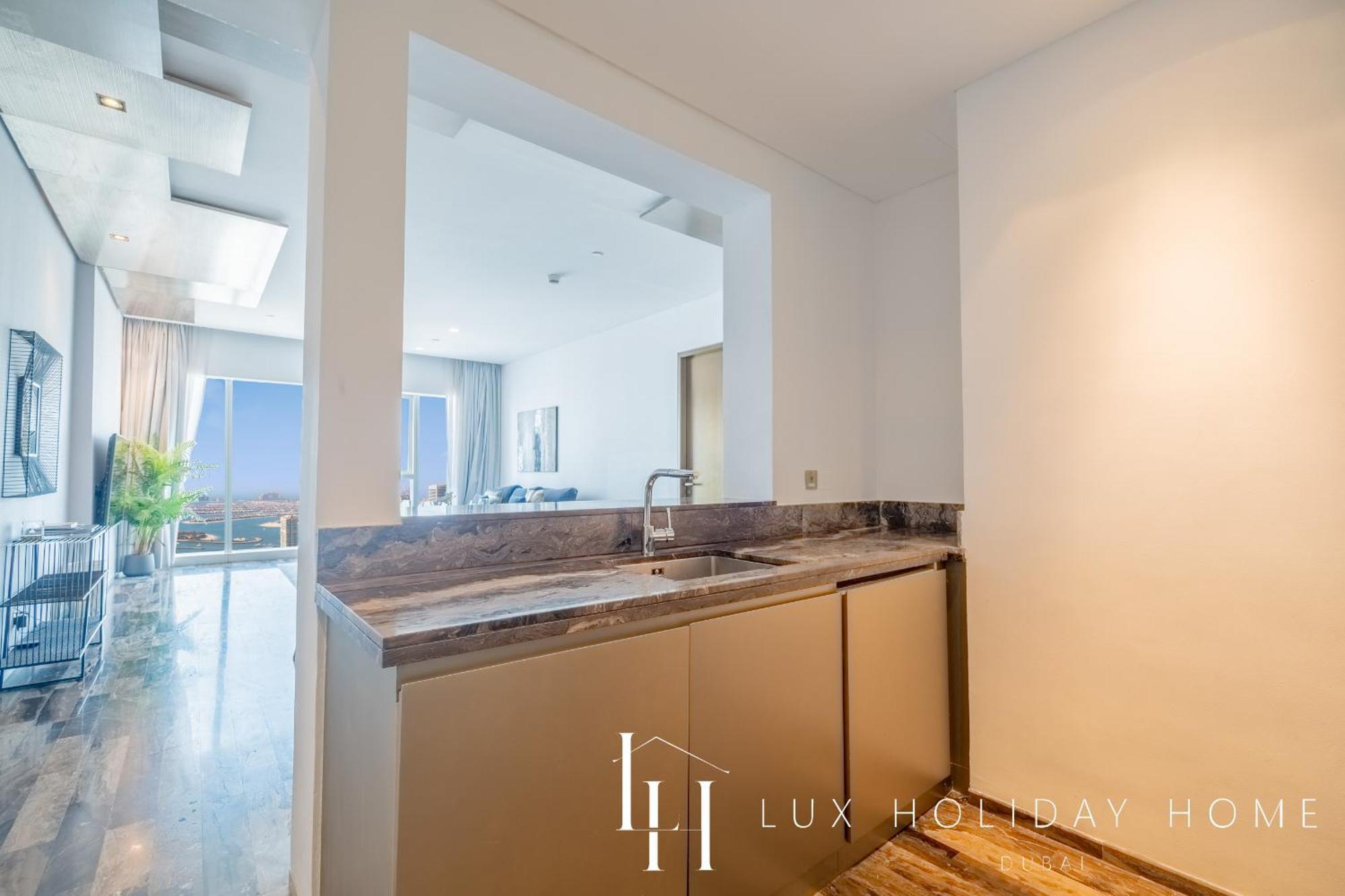 Lux - Lavish Suite With Full Palm Jumeirah View 1 Dubai Bagian luar foto